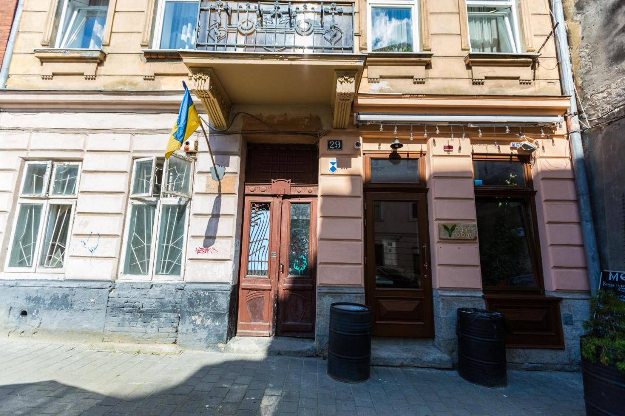 Квартира На Вулиці Федорова 29 Біля Площі Ринок Підвальна Leopoli Esterno foto